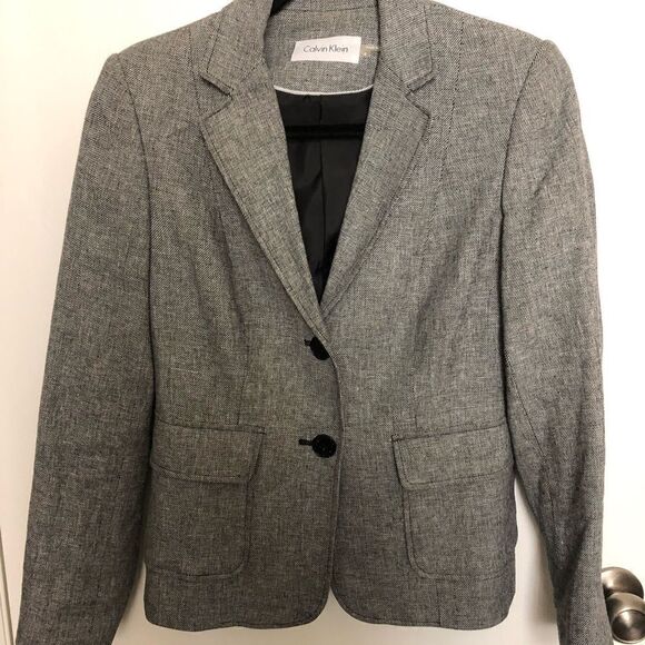 Calvin Klein blazer, size 4. - Picture 1 of 4